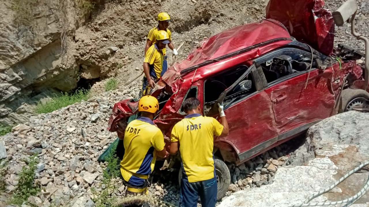 Car Accident In Uttarakhand