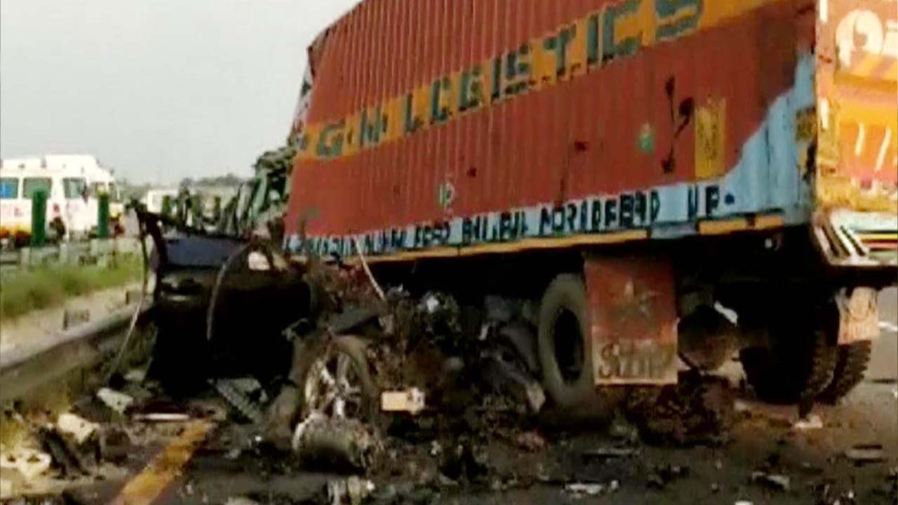 purvanchal expressway accident
