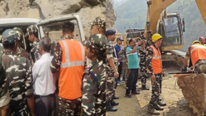 LATEST PITHORAGARH POCLAIN ACCIDENT