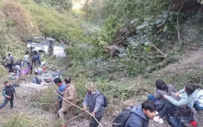 भीमताल में अल्मोड़ा से हल्द्वानी जा रही बस खाई में गिरी, 25 से अधिक लोग थे बस में सवार BHIMTAL BUS ACCIDENT