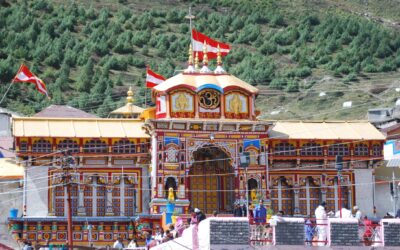 चारधाम यात्रा अंतिम चरण में, इस दिन बंद होंगे बदरीनाथ धाम के कपाट बंद CHARDHAM YATRA