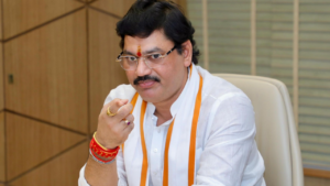 DHANANJAY MUNDE