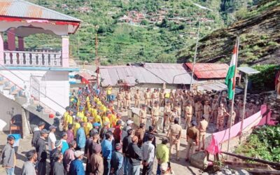 आपदा की मार झेल रहे धराली में तिरंगा फहराया गया, मृतकों को अर्पित की गई श्रद्धांजलि DHARALI