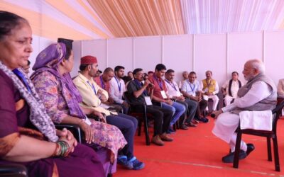 पीएम मोदी ने की राहत कार्यों की समीक्षा, प्रभावितों से भी मिले, आपदा राहत के लिए 1200 करोड़ की घोषणा PM MODI UTTARAKHAND VISIT