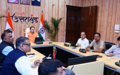 उत्तराखंड में 31 अक्टूबर तक गड्ढा मुक्त सड़कों का लक्ष्य, सीएम धामी ने दिए पैच वर्क तेज करने के निर्देश UTTARAKHAND ROAD REPAIR