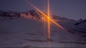 NIGHT SKIING IN AULI