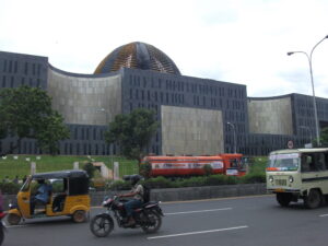 SC ON FREEBIES CULTURE