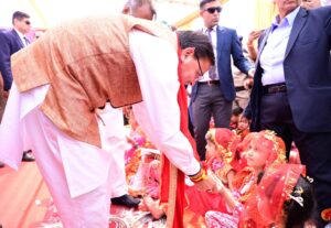 CM DHAMI KANYA PUJAN