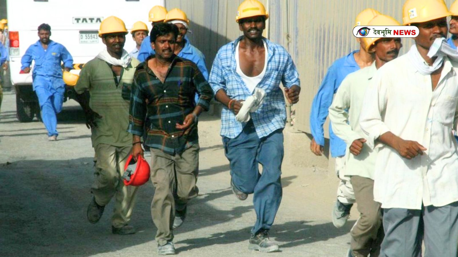 NOIDA GARMENT WORKERS PROTEST