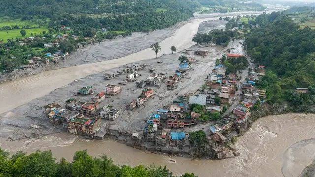 नेपाल 