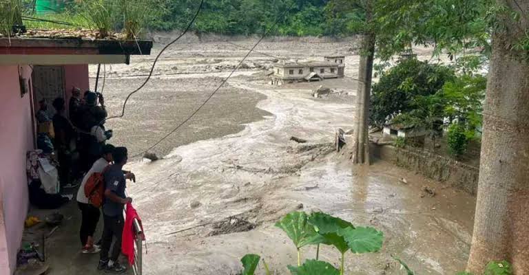 नेपाल 