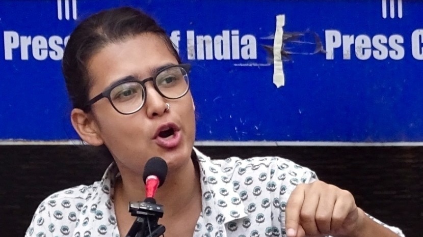 नेहा बोरा 